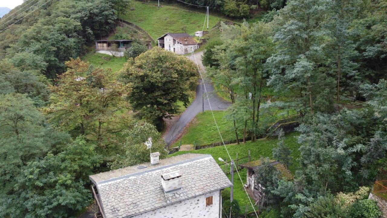 B&B Al Carotin Mantello Exterior foto