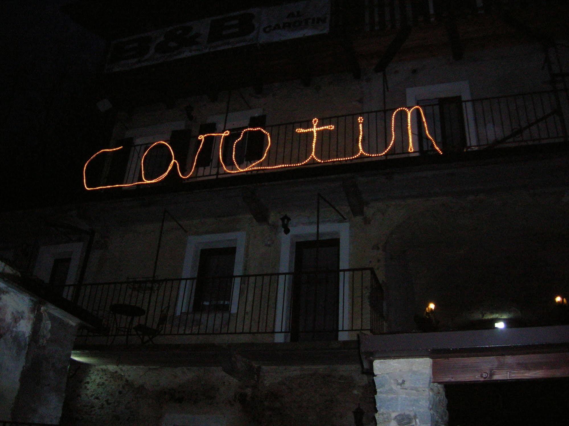 B&B Al Carotin Mantello Exterior foto